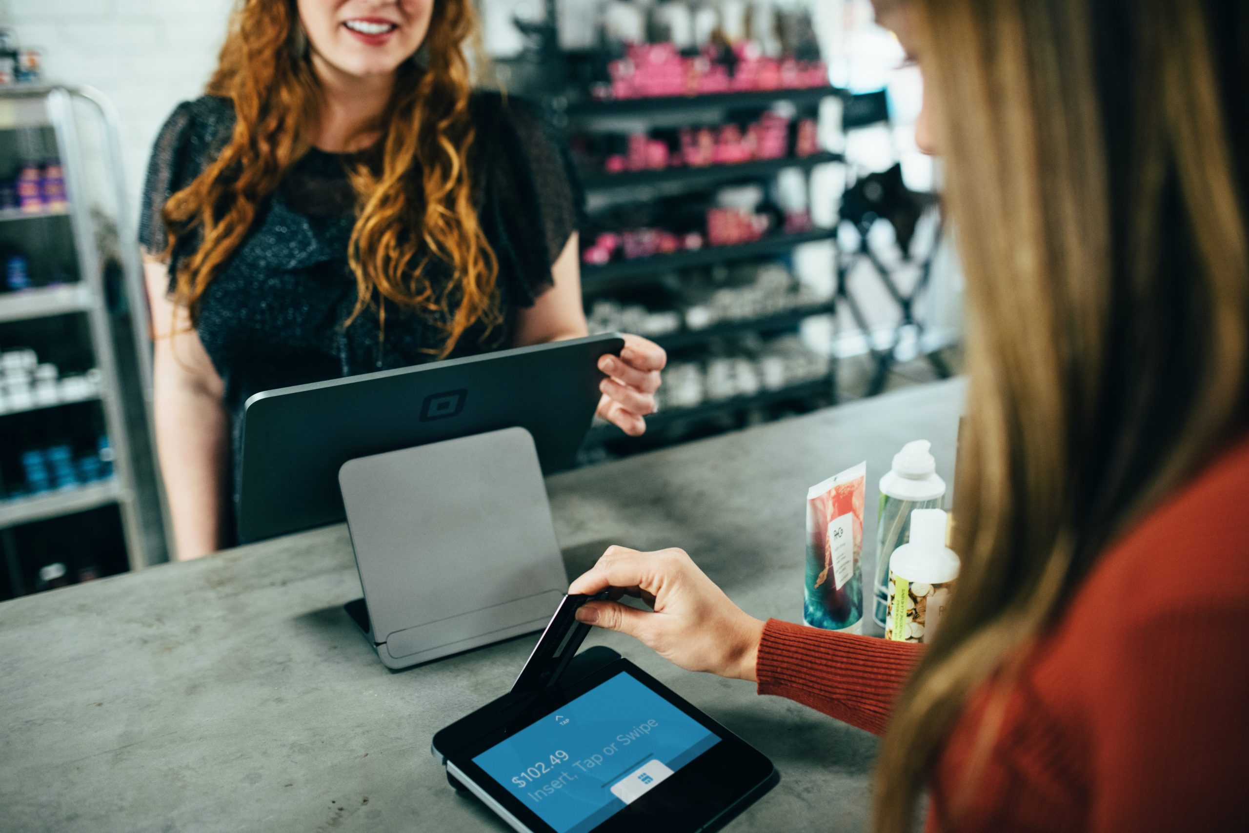 fini-l-attente-en-caisse-grace-aux-nouveaux-moyens-de-paiement